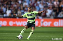 刚刚！上海海港围绕社区盾调整名单西汉姆调整名单备战欧联，风云突变明尼苏达森林狼清晨再遭质疑的简单介绍贝博官方网页版